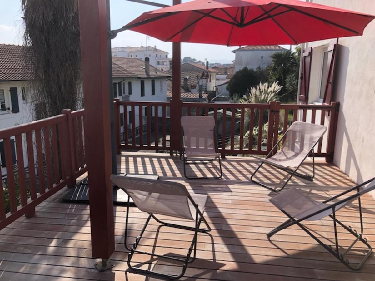 Maison Moderne A 400m De La Avec Terrasses Et Equipements Complets A St-jean-de-luz - Fr-1-239-878 Hébergement de vacances
