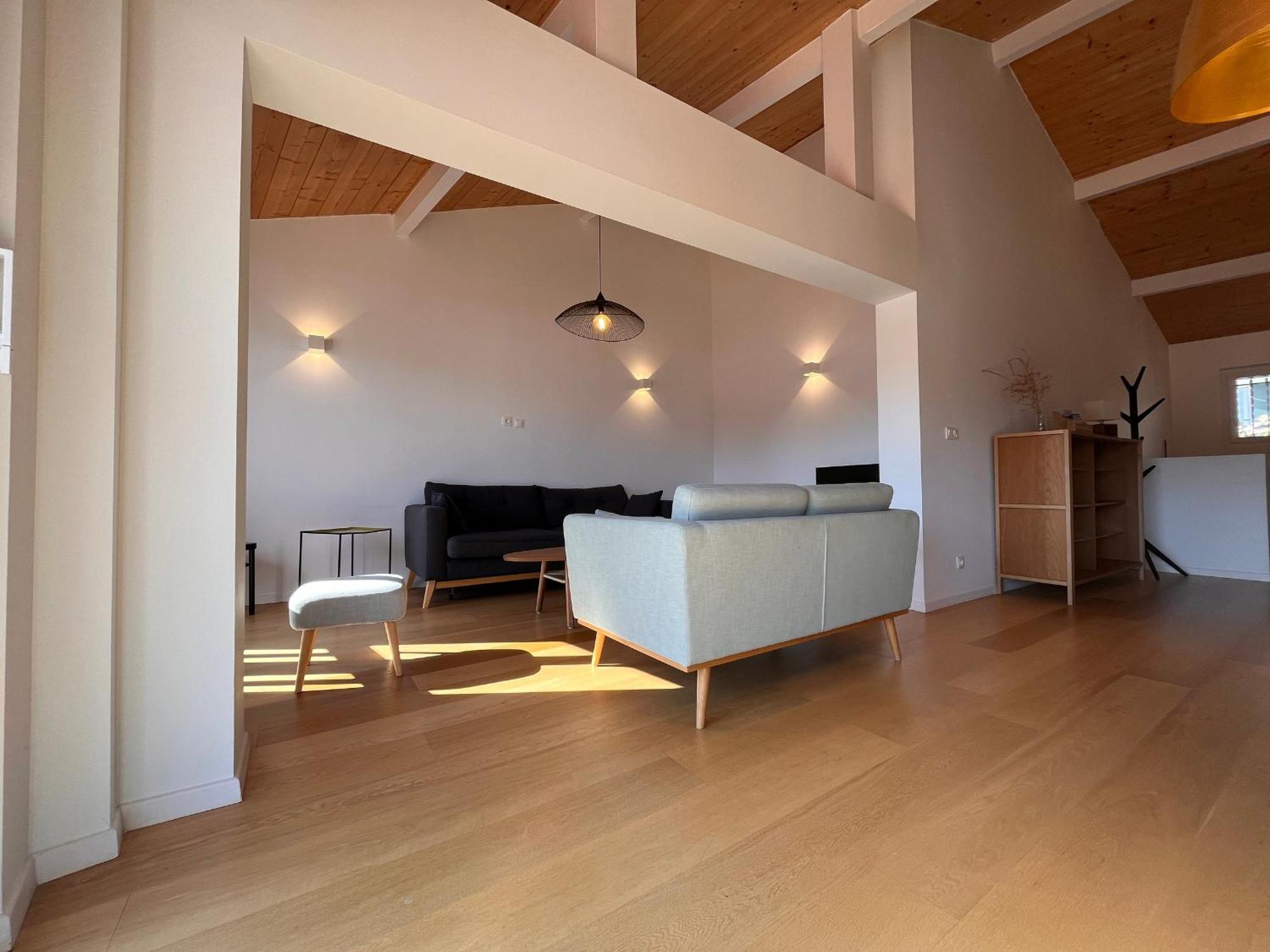 Maison Moderne A 400m De La Avec Terrasses Et Equipements Complets A St-jean-de-luz - Fr-1-239-878 *